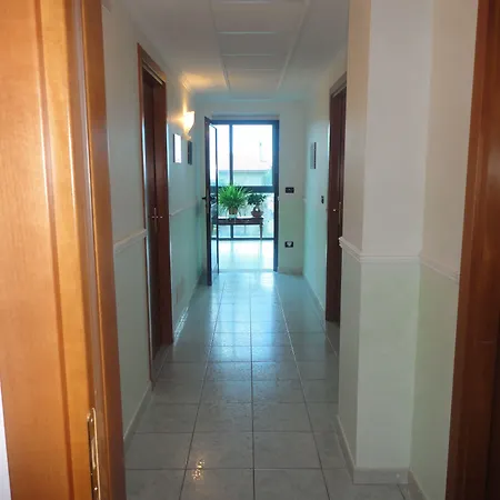 Hotel Carriera 3*