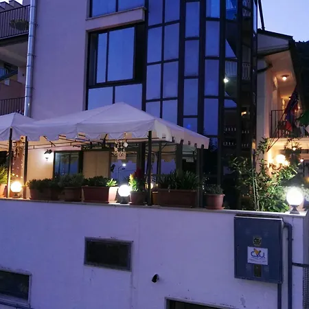 Hotel Carriera