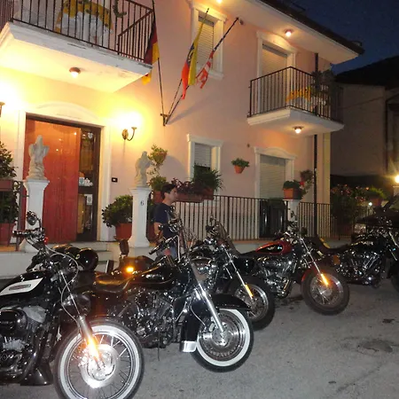 Hotel Carriera 3*